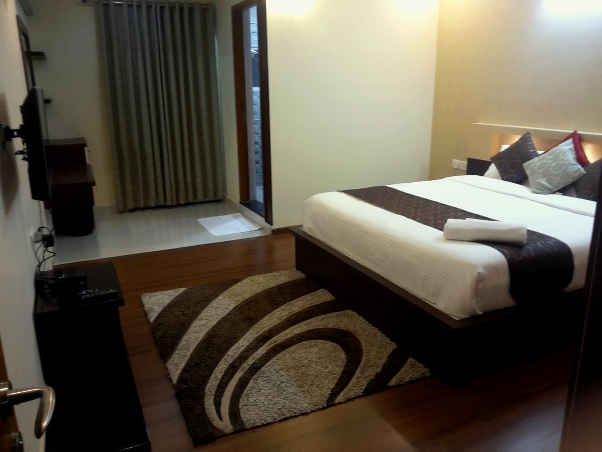 Bulande Comforts-Service Apartment Itpl Whitefield 벵갈루루 외부 사진